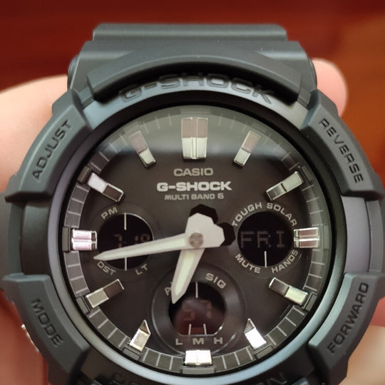 GAW-100B-1APR G-Shock - CASIO CREW \'Black\' Analog-Digital KICKS