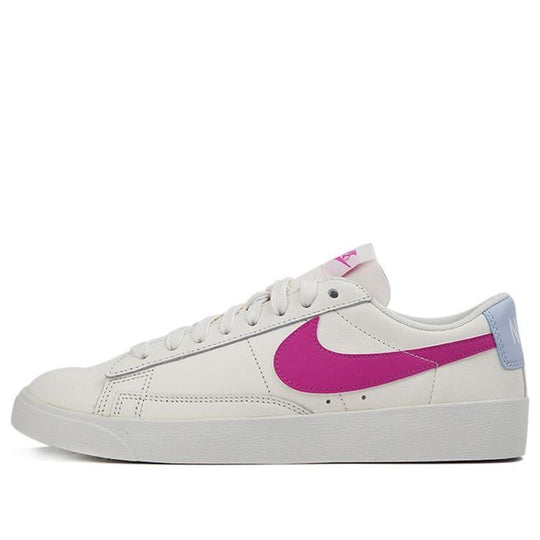 (WMNS) Nike Blazer Low 'Fire Pink' AV9370-110