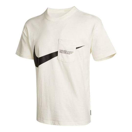 Nike AS Men\'s Nike Sportswear SWSH POCKET SS Tee Sail DJ6297-110 | Sport-T-Shirts